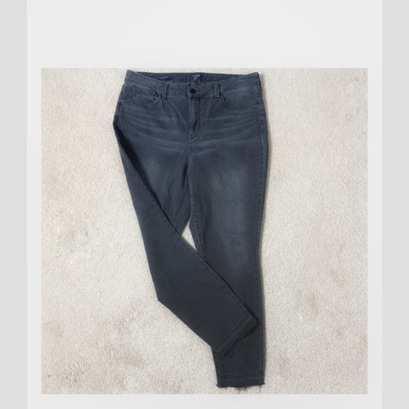 NYDJ Ami Skinny Jeans High Rise Lift Tuck Tech Released Hem Washed Black Size 14 - Picture 6 of 12